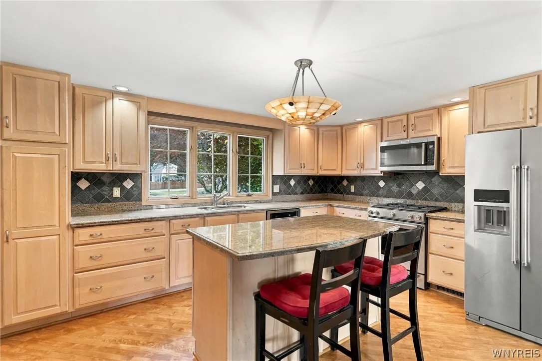 1819 Winter Road, Grand Island, New York 14072, Grand Island, New York 14072, 3 Bedroom Bedrooms, 7 Room Rooms,2 BathroomBathrooms,Residential,For Sale,1819 Winter Road, Grand Island, New York 14072,0,B1716331