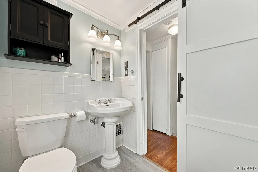 134 Harding Road, Amherst, New York 14221, Amherst, New York 14221, 3 Bedroom Bedrooms, 7 Room Rooms,1 BathroomBathrooms,Residential,For Sale,134 Harding Road, Amherst, New York 14221,0,B1716228