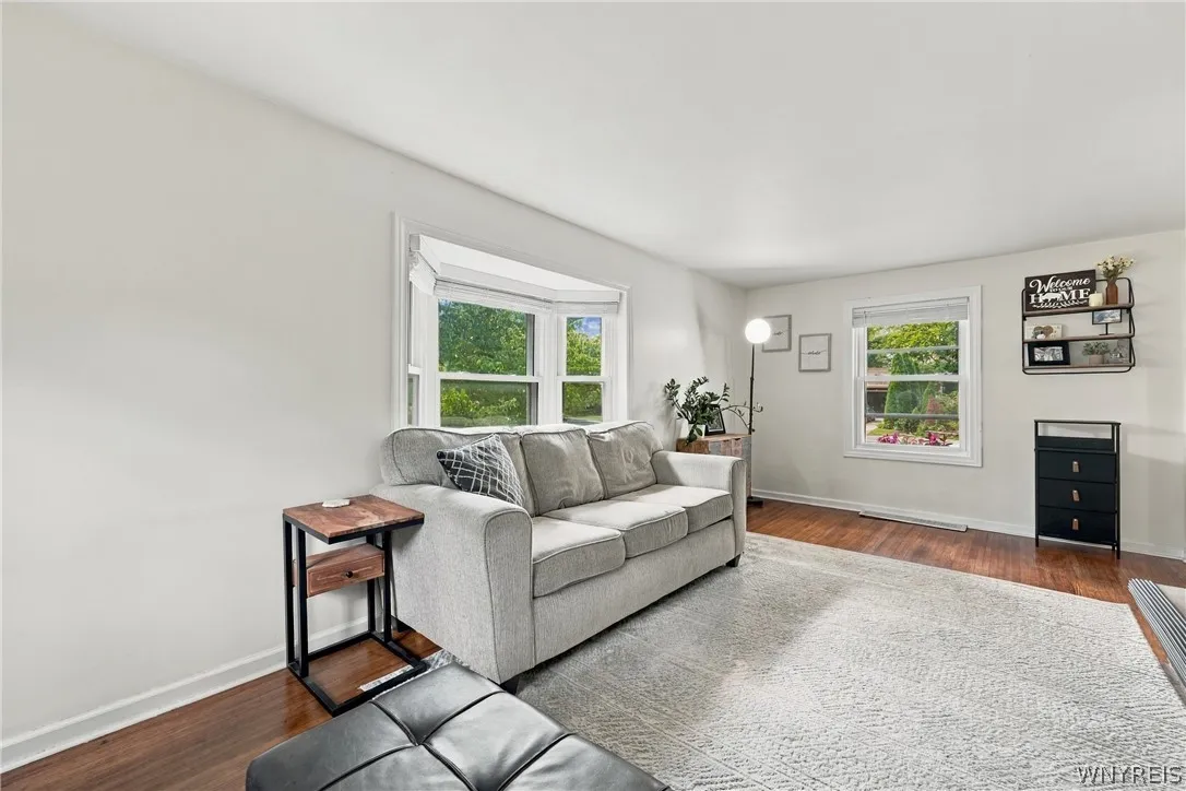 134 Harding Road, Amherst, New York 14221, Amherst, New York 14221, 3 Bedroom Bedrooms, 7 Room Rooms,1 BathroomBathrooms,Residential,For Sale,134 Harding Road, Amherst, New York 14221,0,B1716228