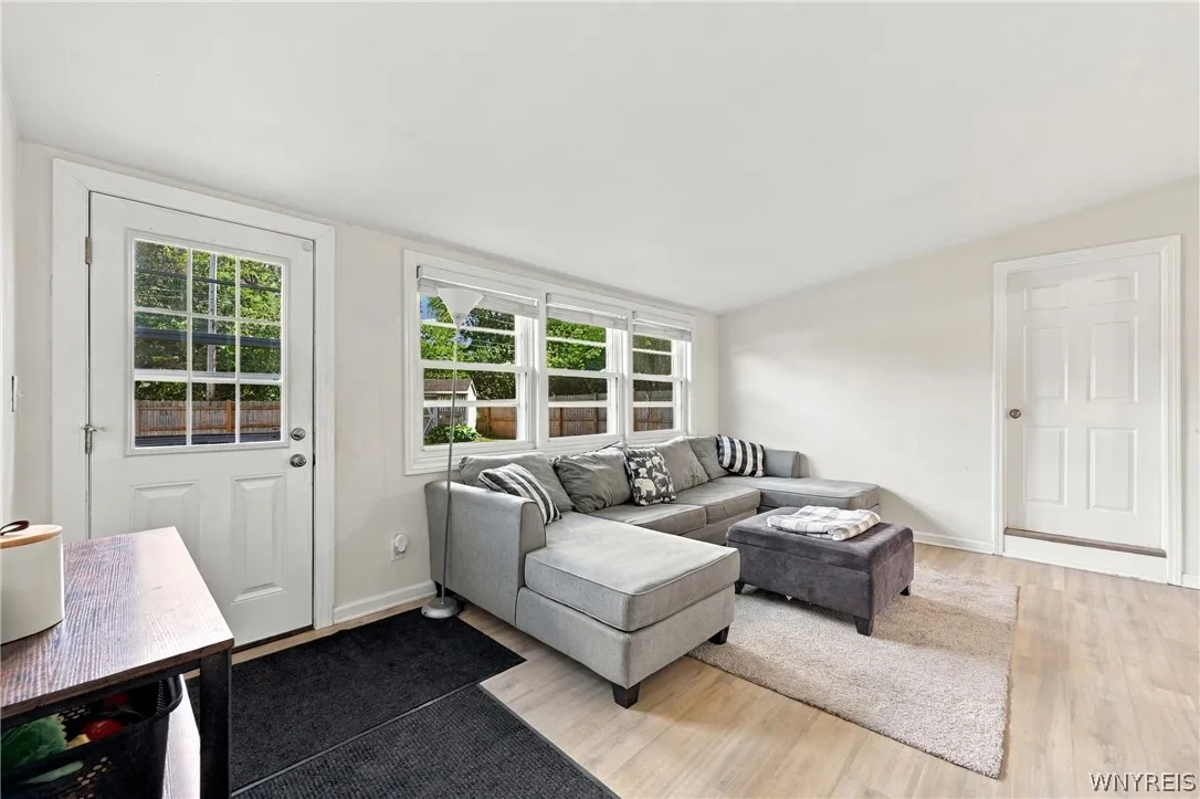 134 Harding Road, Amherst, New York 14221, Amherst, New York 14221, 3 Bedroom Bedrooms, 7 Room Rooms,1 BathroomBathrooms,Residential,For Sale,134 Harding Road, Amherst, New York 14221,0,B1716228