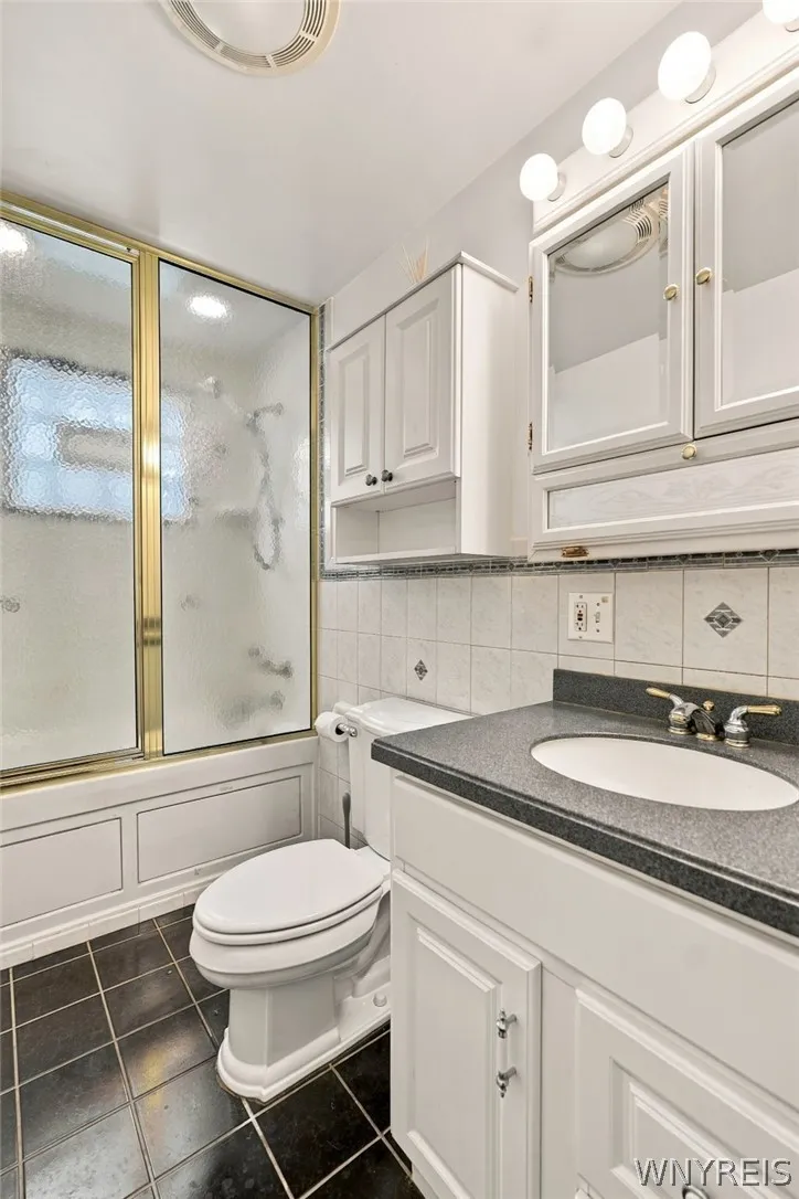 1161 Hertel Avenue, Buffalo, New York 14216, Buffalo, New York 14216, 4 Bedroom Bedrooms, ,3 BathroomBathrooms,Residential,For Sale,1161 Hertel Avenue, Buffalo, New York 14216,0,B1716687