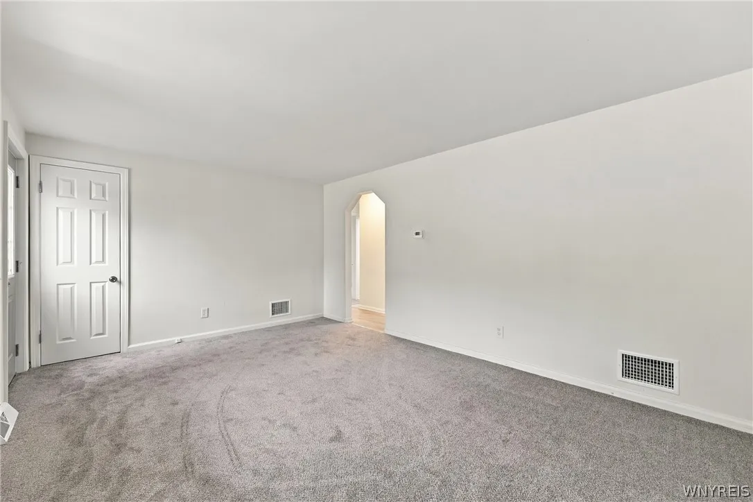 55 Waverly Avenue, Tonawanda, New York 14217, Tonawanda, New York 14217, 3 Bedroom Bedrooms, 6 Room Rooms,1 BathroomBathrooms,Residential,For Sale,55 Waverly Avenue, Tonawanda, New York 14217,0,B1716645