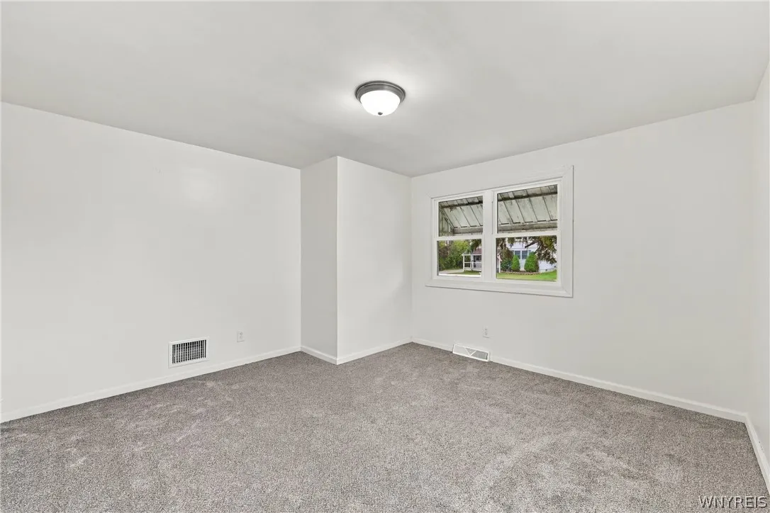 55 Waverly Avenue, Tonawanda, New York 14217, Tonawanda, New York 14217, 3 Bedroom Bedrooms, 6 Room Rooms,1 BathroomBathrooms,Residential,For Sale,55 Waverly Avenue, Tonawanda, New York 14217,0,B1716645