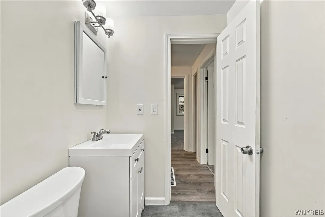 55 Waverly Avenue, Tonawanda, New York 14217, Tonawanda, New York 14217, 3 Bedroom Bedrooms, 6 Room Rooms,1 BathroomBathrooms,Residential,For Sale,55 Waverly Avenue, Tonawanda, New York 14217,0,B1716645