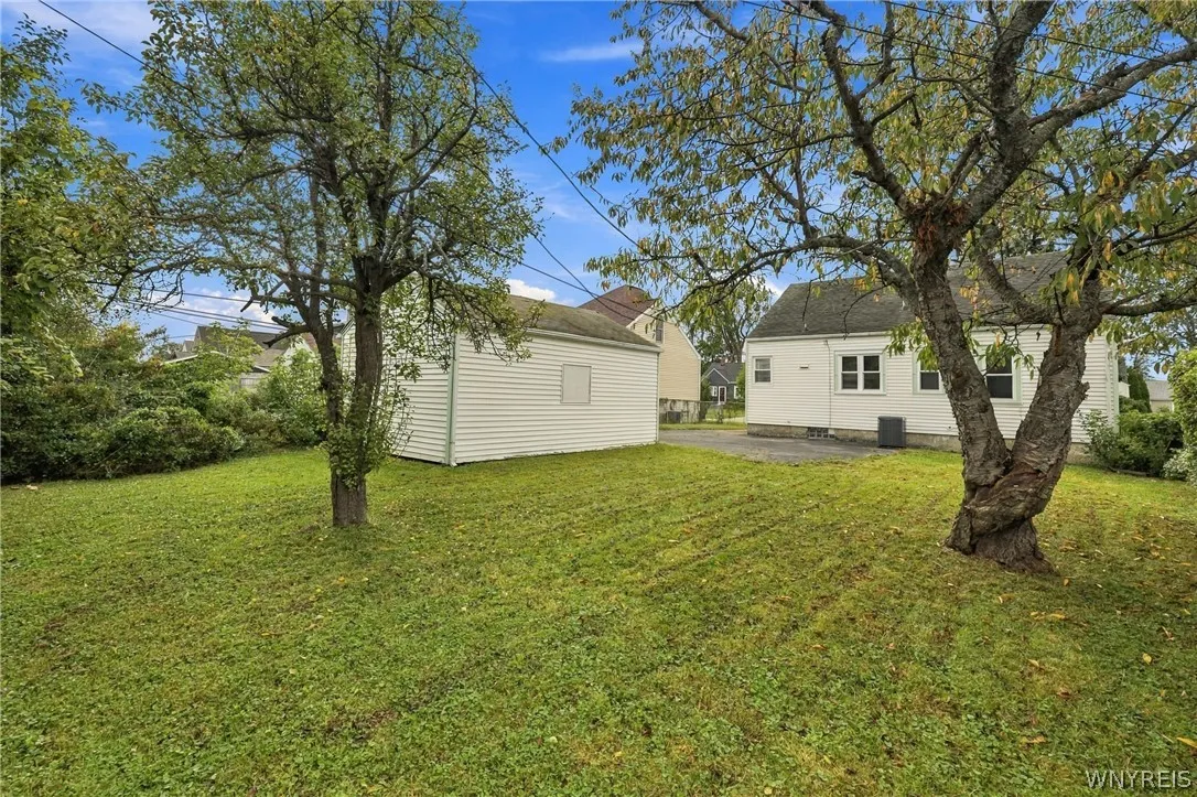 55 Waverly Avenue, Tonawanda, New York 14217, Tonawanda, New York 14217, 3 Bedroom Bedrooms, 6 Room Rooms,1 BathroomBathrooms,Residential,For Sale,55 Waverly Avenue, Tonawanda, New York 14217,0,B1716645