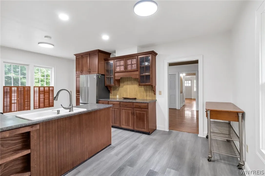 7406 Quaker Road, Orchard Park, New York 14127, Orchard Park, New York 14127, 3 Bedroom Bedrooms, 9 Room Rooms,2 BathroomBathrooms,Residential Lease,For Rent,7406 Quaker Road, Orchard Park, New York 14127,0,B1716745