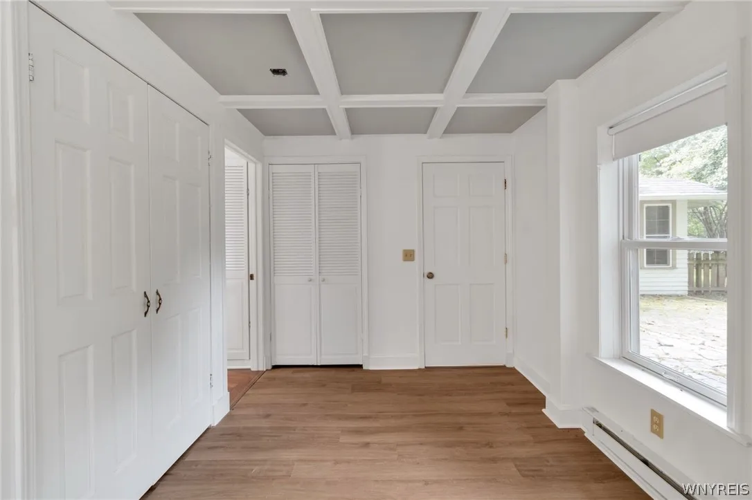 7406 Quaker Road, Orchard Park, New York 14127, Orchard Park, New York 14127, 3 Bedroom Bedrooms, 9 Room Rooms,2 BathroomBathrooms,Residential Lease,For Rent,7406 Quaker Road, Orchard Park, New York 14127,0,B1716745