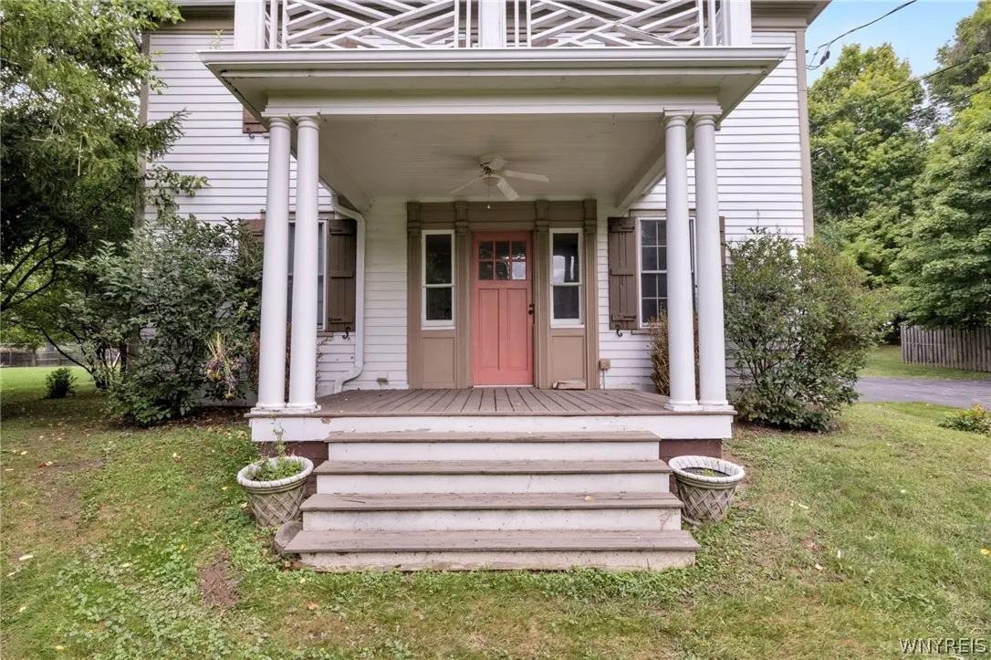 7406 Quaker Road, Orchard Park, New York 14127, Orchard Park, New York 14127, 3 Bedroom Bedrooms, 9 Room Rooms,2 BathroomBathrooms,Residential Lease,For Rent,7406 Quaker Road, Orchard Park, New York 14127,0,B1716745