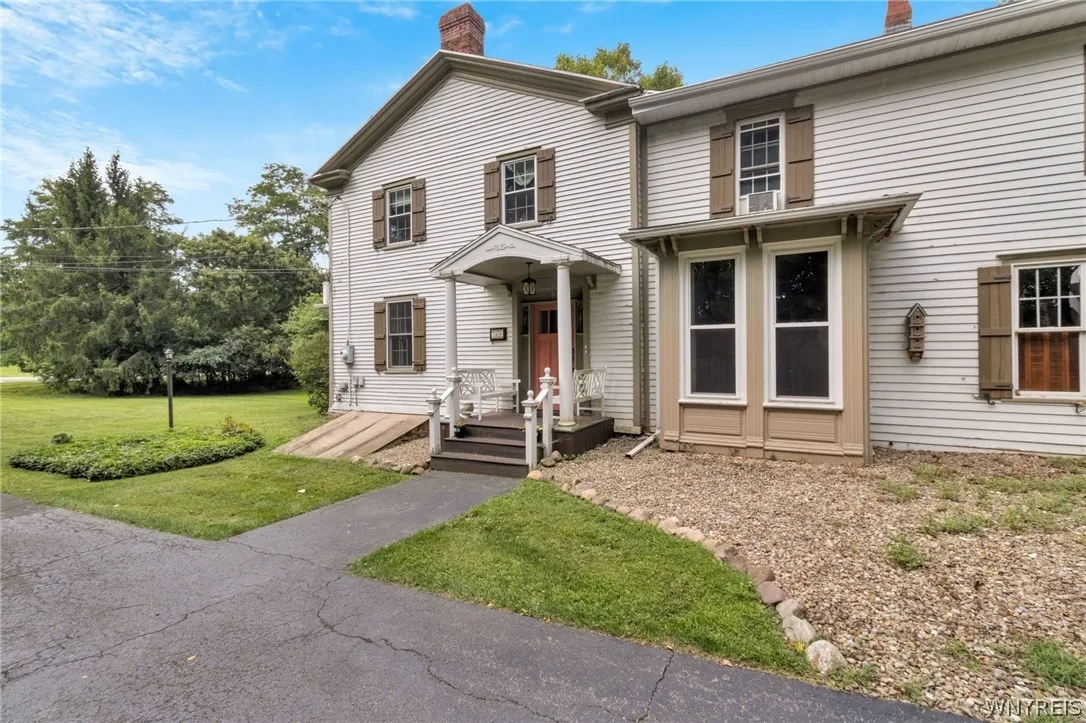 7406 Quaker Road, Orchard Park, New York 14127, Orchard Park, New York 14127, 3 Bedroom Bedrooms, 9 Room Rooms,2 BathroomBathrooms,Residential Lease,For Rent,7406 Quaker Road, Orchard Park, New York 14127,0,B1716745