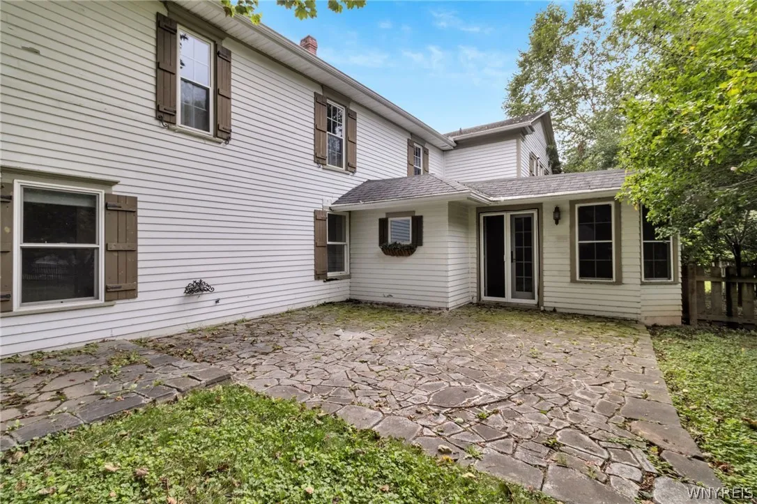 7406 Quaker Road, Orchard Park, New York 14127, Orchard Park, New York 14127, 3 Bedroom Bedrooms, 9 Room Rooms,2 BathroomBathrooms,Residential Lease,For Rent,7406 Quaker Road, Orchard Park, New York 14127,0,B1716745