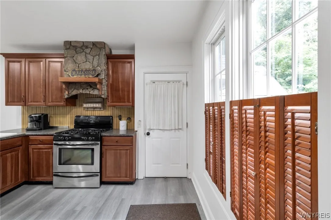 7406 Quaker Road, Orchard Park, New York 14127, Orchard Park, New York 14127, 3 Bedroom Bedrooms, 9 Room Rooms,2 BathroomBathrooms,Residential Lease,For Rent,7406 Quaker Road, Orchard Park, New York 14127,0,B1716745