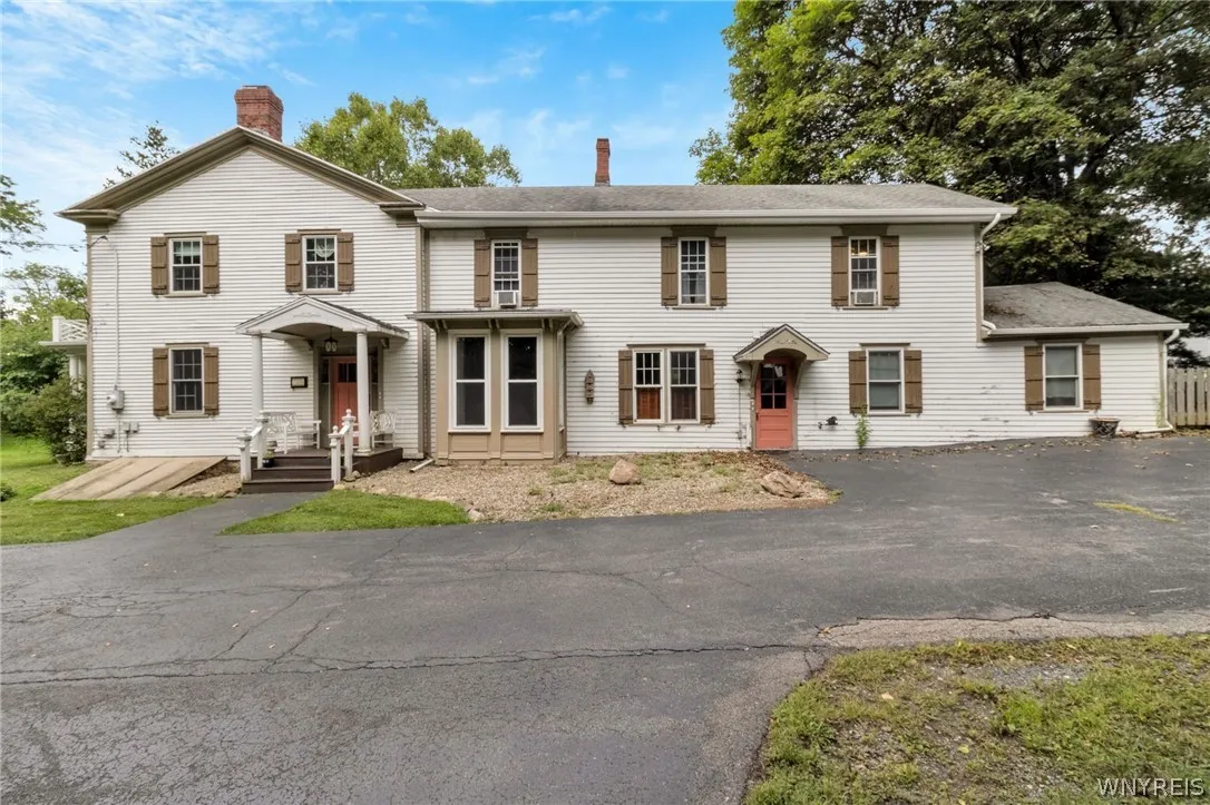 7406 Quaker Road, Orchard Park, New York 14127, Orchard Park, New York 14127, 3 Bedroom Bedrooms, 9 Room Rooms,2 BathroomBathrooms,Residential Lease,For Rent,7406 Quaker Road, Orchard Park, New York 14127,0,B1716745