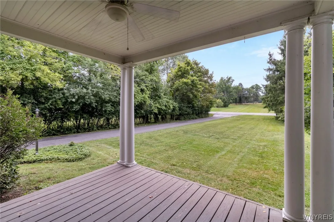 7406 Quaker Road, Orchard Park, New York 14127, Orchard Park, New York 14127, 3 Bedroom Bedrooms, 9 Room Rooms,2 BathroomBathrooms,Residential Lease,For Rent,7406 Quaker Road, Orchard Park, New York 14127,0,B1716745