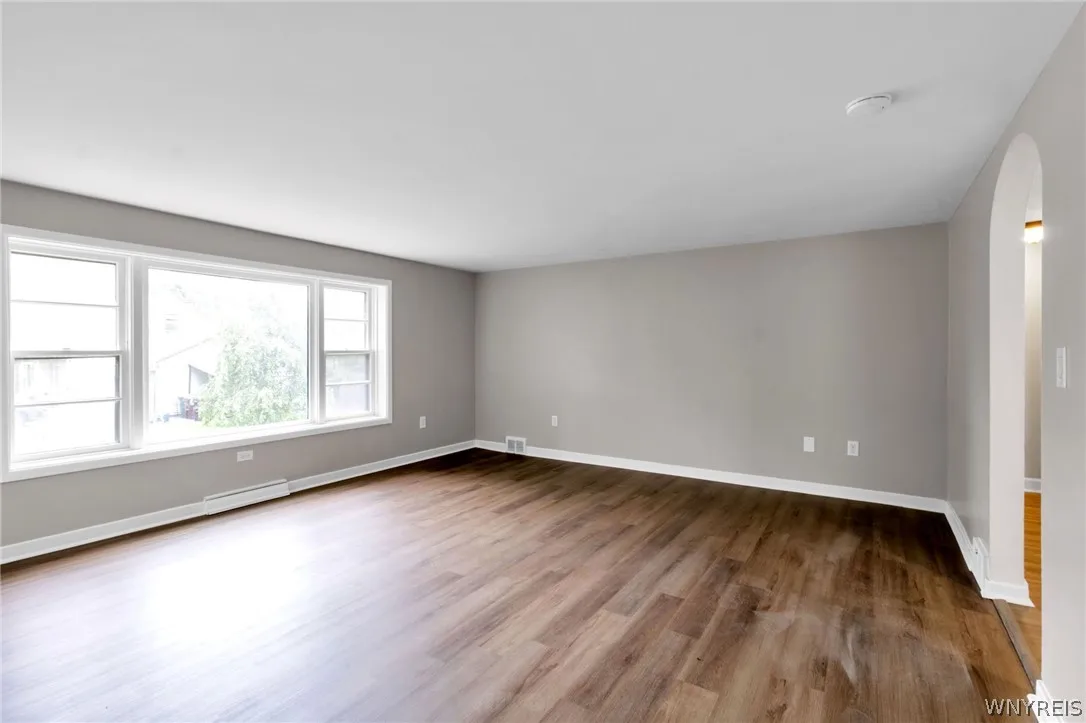 6360 New Taylor Road, Orchard Park, New York 14127, Orchard Park, New York 14127, 3 Bedroom Bedrooms, 5 Room Rooms,1 BathroomBathrooms,Residential Lease,For Rent,6360 New Taylor Road, Orchard Park, New York 14127,0,B1716787
