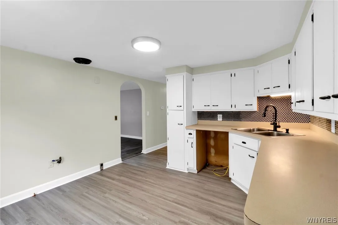 6360 New Taylor Road, Orchard Park, New York 14127, Orchard Park, New York 14127, 3 Bedroom Bedrooms, 5 Room Rooms,1 BathroomBathrooms,Residential Lease,For Rent,6360 New Taylor Road, Orchard Park, New York 14127,0,B1716787