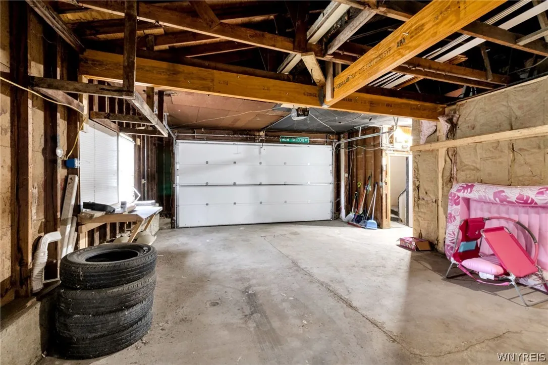 6360 New Taylor Road, Orchard Park, New York 14127, Orchard Park, New York 14127, 3 Bedroom Bedrooms, 5 Room Rooms,1 BathroomBathrooms,Residential Lease,For Rent,6360 New Taylor Road, Orchard Park, New York 14127,0,B1716787