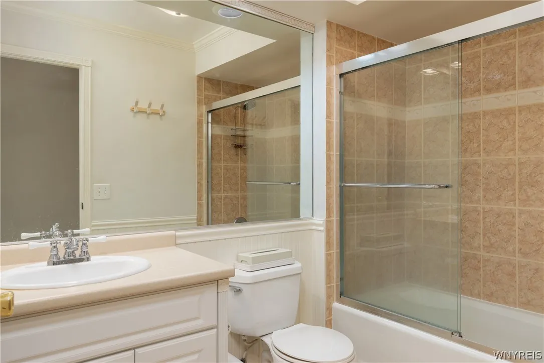 339 Stonehenge Dr, Orchard Park, New York 14127, Orchard Park, New York 14127, 3 Bedroom Bedrooms, 10 Room Rooms,3 BathroomBathrooms,Residential,For Sale,339 Stonehenge Dr, Orchard Park, New York 14127,0,B1716840