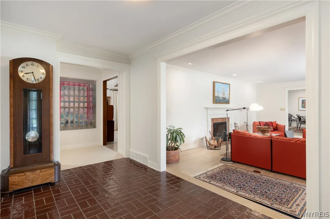 339 Stonehenge Dr, Orchard Park, New York 14127, Orchard Park, New York 14127, 3 Bedroom Bedrooms, 10 Room Rooms,3 BathroomBathrooms,Residential,For Sale,339 Stonehenge Dr, Orchard Park, New York 14127,0,B1716840