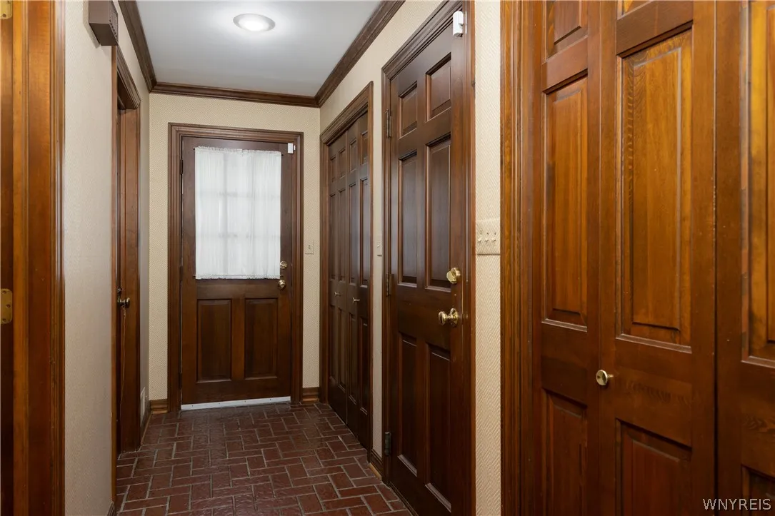 339 Stonehenge Dr, Orchard Park, New York 14127, Orchard Park, New York 14127, 3 Bedroom Bedrooms, 10 Room Rooms,3 BathroomBathrooms,Residential,For Sale,339 Stonehenge Dr, Orchard Park, New York 14127,0,B1716840