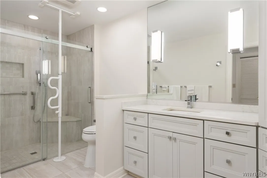 339 Stonehenge Dr, Orchard Park, New York 14127, Orchard Park, New York 14127, 3 Bedroom Bedrooms, 10 Room Rooms,3 BathroomBathrooms,Residential,For Sale,339 Stonehenge Dr, Orchard Park, New York 14127,0,B1716840