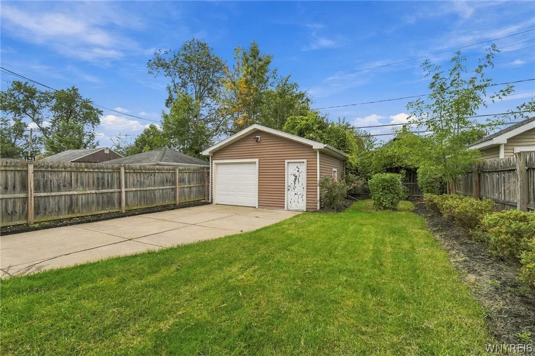 108 Homer Avenue, Buffalo, New York 14216, Buffalo, New York 14216, 3 Bedroom Bedrooms, 6 Room Rooms,1 BathroomBathrooms,Residential,For Sale,108 Homer Avenue, Buffalo, New York 14216,0,B1717046