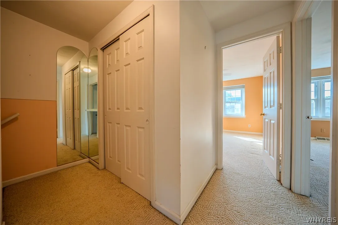 105 Carriage Drive 3, Orchard Park, New York 14127, Orchard Park, New York 14127, 3 Bedroom Bedrooms, 6 Room Rooms,1 BathroomBathrooms,Residential,For Sale,105 Carriage Drive 3, Orchard Park, New York 14127,0,B1714317