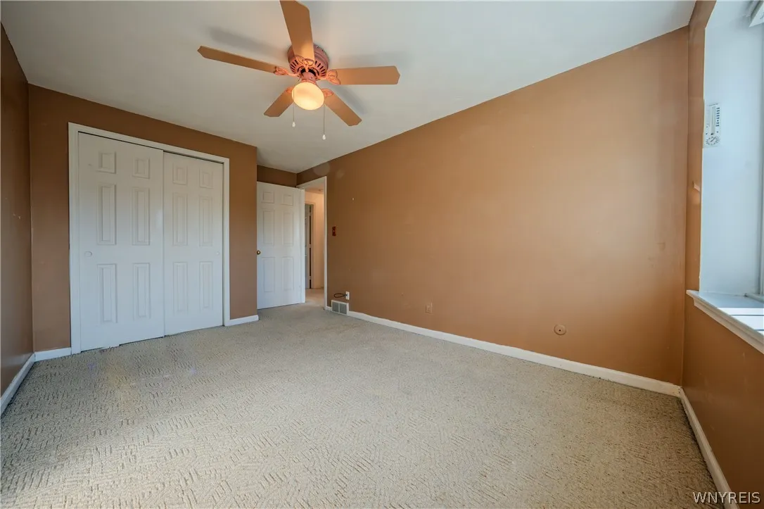 105 Carriage Drive 3, Orchard Park, New York 14127, Orchard Park, New York 14127, 3 Bedroom Bedrooms, 6 Room Rooms,1 BathroomBathrooms,Residential,For Sale,105 Carriage Drive 3, Orchard Park, New York 14127,0,B1714317