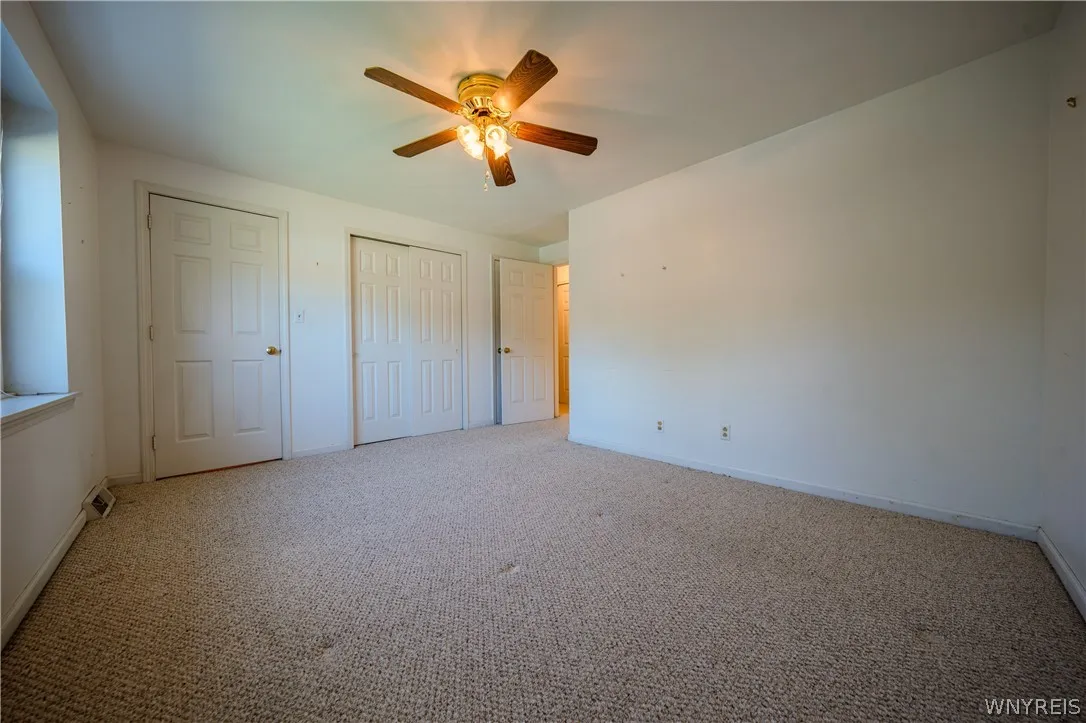 105 Carriage Drive 3, Orchard Park, New York 14127, Orchard Park, New York 14127, 3 Bedroom Bedrooms, 6 Room Rooms,1 BathroomBathrooms,Residential,For Sale,105 Carriage Drive 3, Orchard Park, New York 14127,0,B1714317