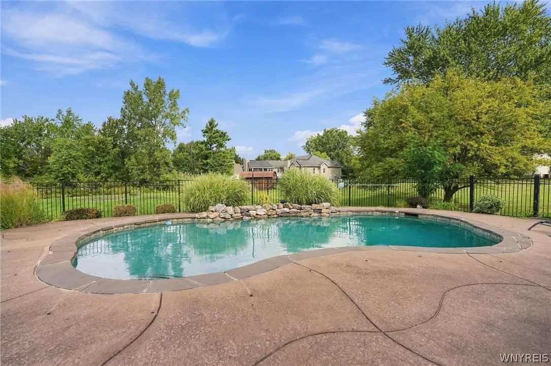 7526 Milestrip Road, Orchard Park, New York 14127, Orchard Park, New York 14127, 4 Bedroom Bedrooms, 11 Room Rooms,3 BathroomBathrooms,Residential,For Sale,7526 Milestrip Road, Orchard Park, New York 14127,0,B1716833