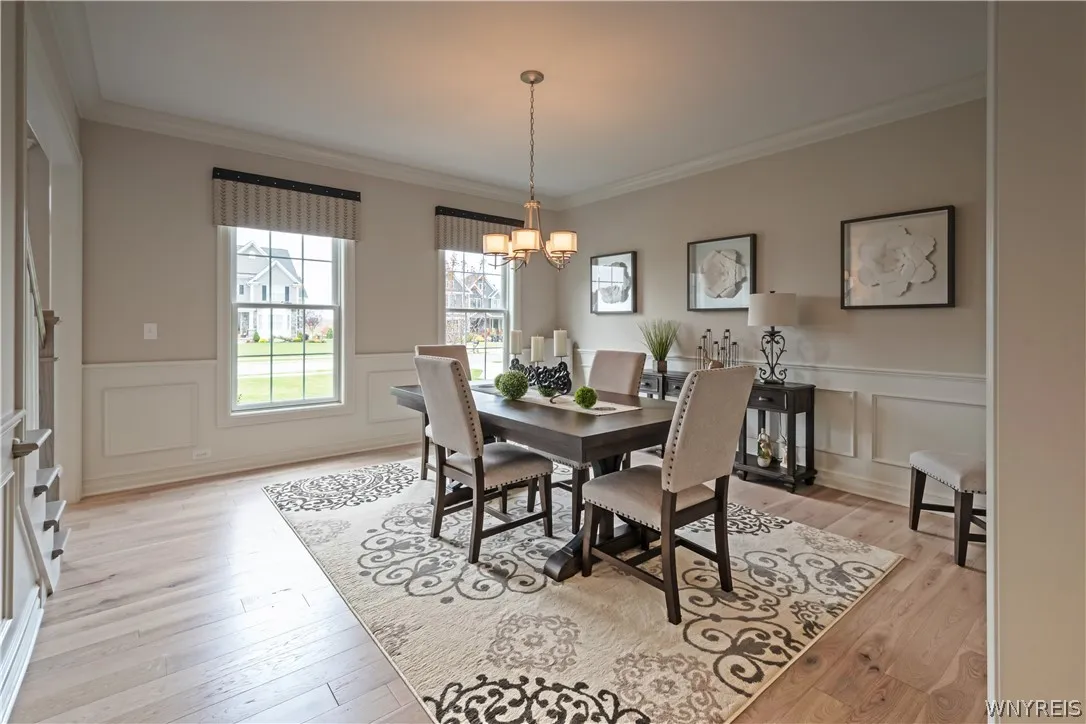 6 Hampton Court, Orchard Park, New York 14127, Orchard Park, New York 14127, 4 Bedroom Bedrooms, 16 Room Rooms,3 BathroomBathrooms,Residential,For Sale,6 Hampton Court, Orchard Park, New York 14127,0,B1715446