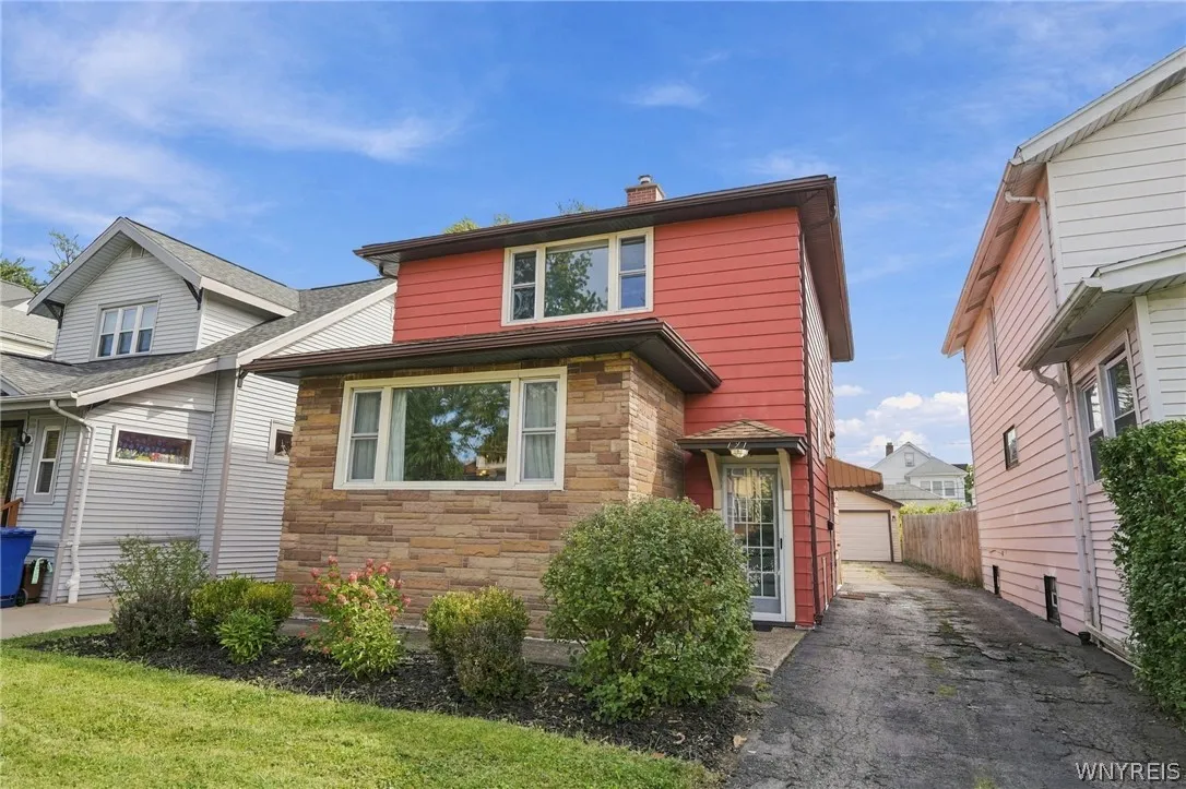 191 Crestwood Avenue, Buffalo, New York 14216, Buffalo, New York 14216, 3 Bedroom Bedrooms, 7 Room Rooms,1 BathroomBathrooms,Residential,For Sale,191 Crestwood Avenue, Buffalo, New York 14216,0,B1713519