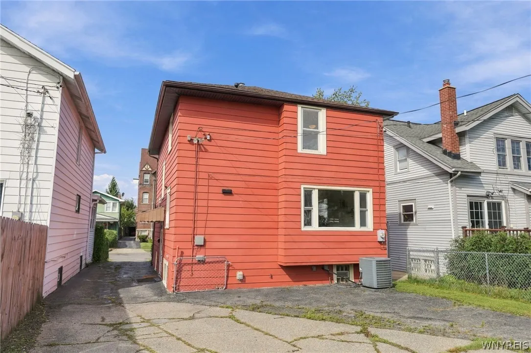 191 Crestwood Avenue, Buffalo, New York 14216, Buffalo, New York 14216, 3 Bedroom Bedrooms, 7 Room Rooms,1 BathroomBathrooms,Residential,For Sale,191 Crestwood Avenue, Buffalo, New York 14216,0,B1713519