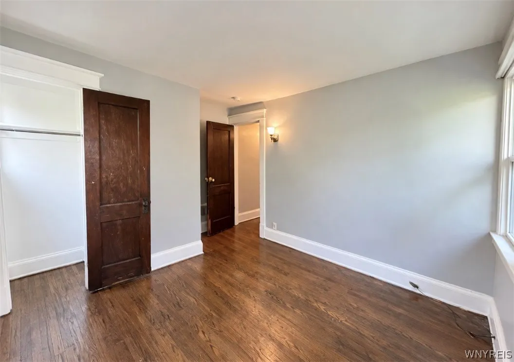 9 Lovering Avenue 7, Buffalo, New York 14216, Buffalo, New York 14216, 3 Bedroom Bedrooms, 6 Room Rooms,1 BathroomBathrooms,Residential Lease,For Rent,9 Lovering Avenue 7, Buffalo, New York 14216,0,B1717000