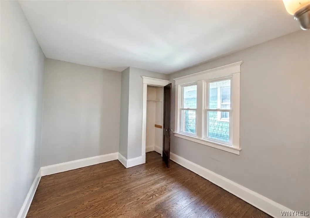 9 Lovering Avenue 7, Buffalo, New York 14216, Buffalo, New York 14216, 3 Bedroom Bedrooms, 6 Room Rooms,1 BathroomBathrooms,Residential Lease,For Rent,9 Lovering Avenue 7, Buffalo, New York 14216,0,B1717000