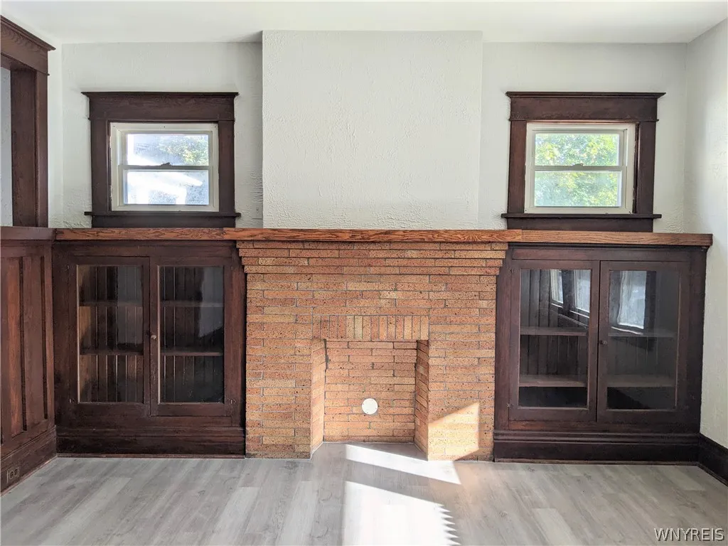 2026 Hertel Avenue Lower, Buffalo, New York 14214, Buffalo, New York 14214, 3 Bedroom Bedrooms, 6 Room Rooms,1 BathroomBathrooms,Residential Lease,For Rent,2026 Hertel Avenue Lower, Buffalo, New York 14214,0,B1717215