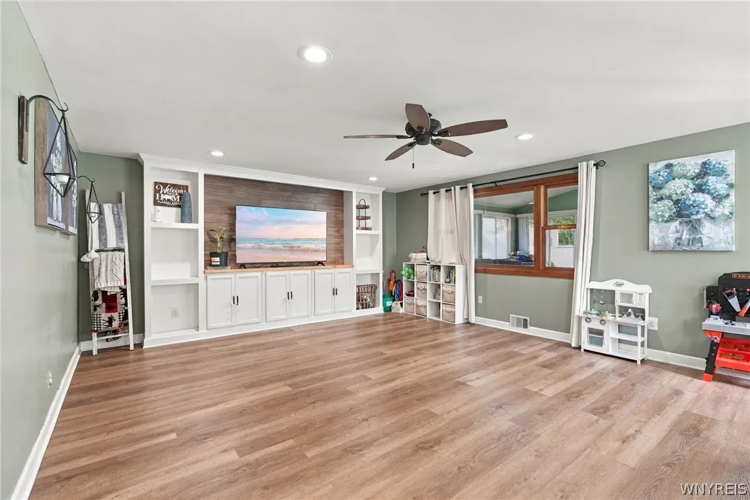 5083 Bradley Lane, Hamburg, New York 14075, Hamburg, New York 14075, 3 Bedroom Bedrooms, 9 Room Rooms,1 BathroomBathrooms,Residential,For Sale,5083 Bradley Lane, Hamburg, New York 14075,0,B1716118