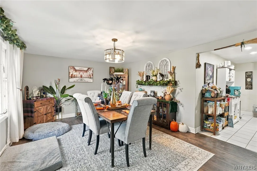 21 Fairlawn Court, Aurora, New York 14052, Aurora, New York 14052, 3 Bedroom Bedrooms, 6 Room Rooms,2 BathroomBathrooms,Residential,For Sale,21 Fairlawn Court, Aurora, New York 14052,0,B1716861