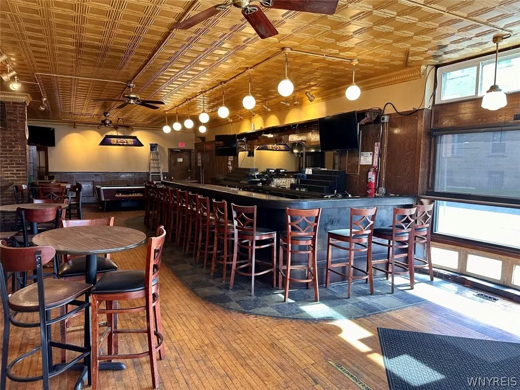 2265 Delaware Avenue, Buffalo, New York 14216, Buffalo, New York 14216, ,Commercial Lease,For Rent,2265 Delaware Avenue, Buffalo, New York 14216,0,B1717500