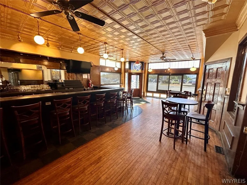2265 Delaware Avenue, Buffalo, New York 14216, Buffalo, New York 14216, ,Commercial Lease,For Rent,2265 Delaware Avenue, Buffalo, New York 14216,0,B1717500