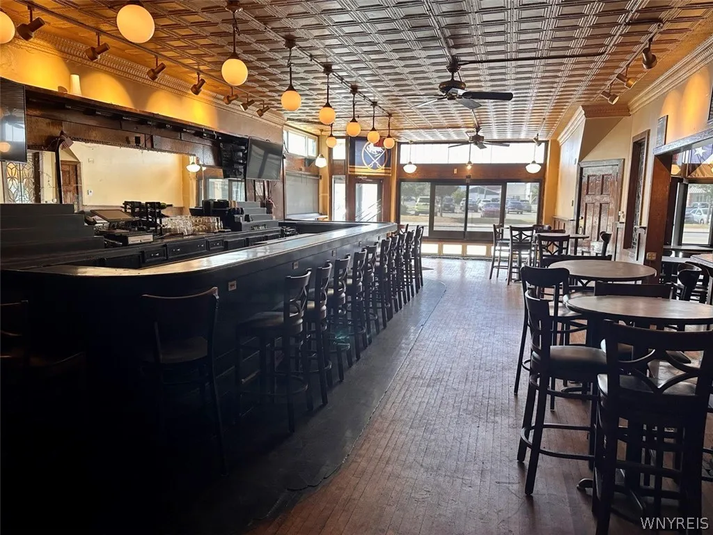 2265 Delaware Avenue, Buffalo, New York 14216, Buffalo, New York 14216, ,Commercial Lease,For Rent,2265 Delaware Avenue, Buffalo, New York 14216,0,B1717500