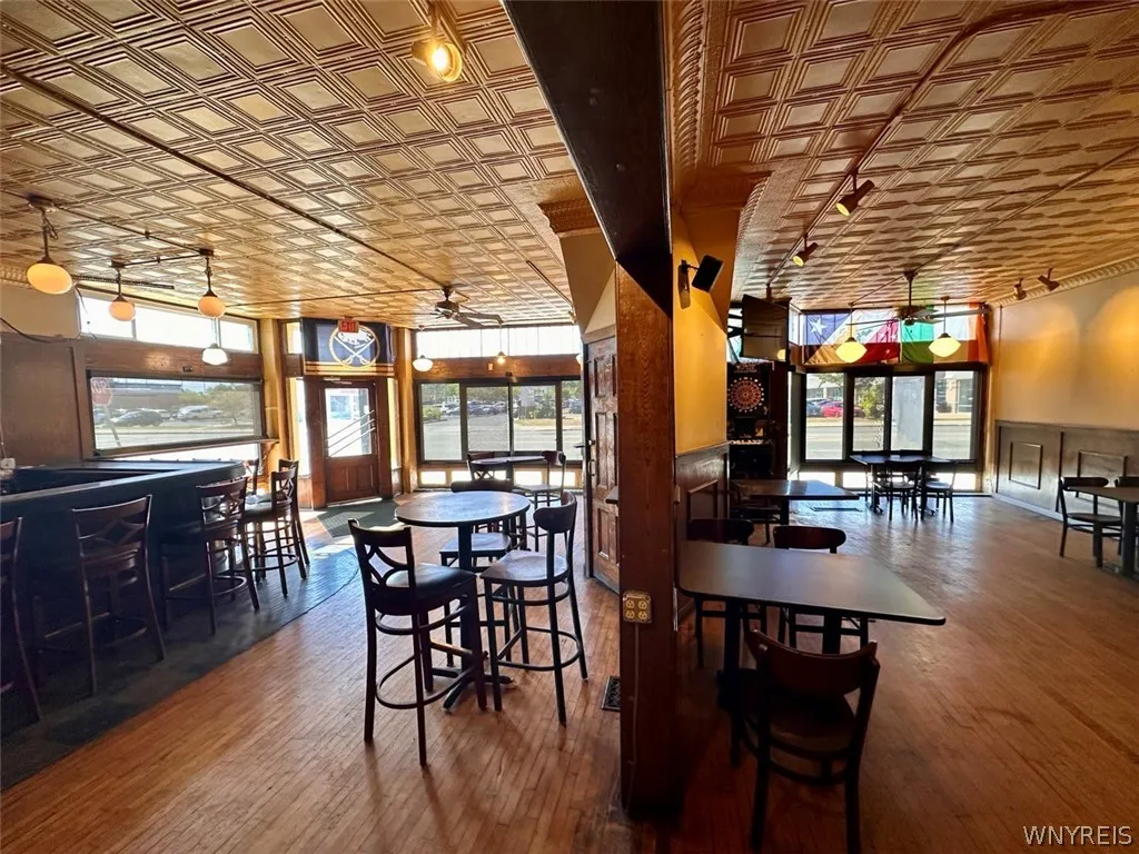 2265 Delaware Avenue, Buffalo, New York 14216, Buffalo, New York 14216, ,Commercial Lease,For Rent,2265 Delaware Avenue, Buffalo, New York 14216,0,B1717500