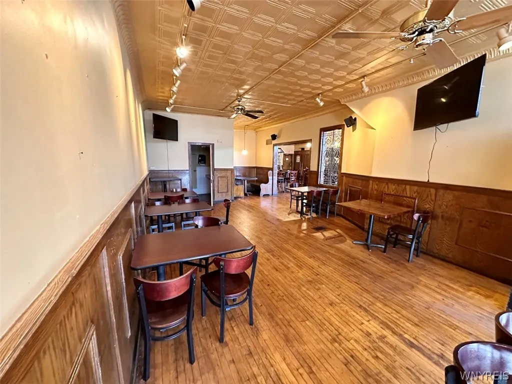 2265 Delaware Avenue, Buffalo, New York 14216, Buffalo, New York 14216, ,Commercial Lease,For Rent,2265 Delaware Avenue, Buffalo, New York 14216,0,B1717500