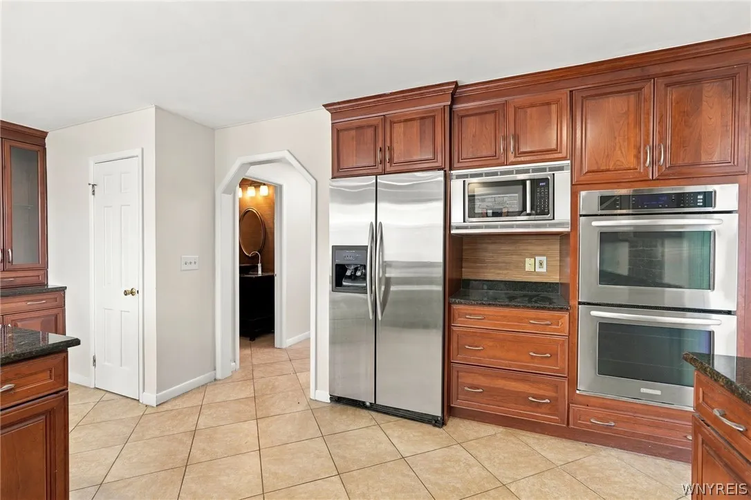 5553 Hidden Pines Court, Clarence, New York 14221, Clarence, New York 14221, 5 Bedroom Bedrooms, 11 Room Rooms,2 BathroomBathrooms,Residential,For Sale,5553 Hidden Pines Court, Clarence, New York 14221,0,B1717504