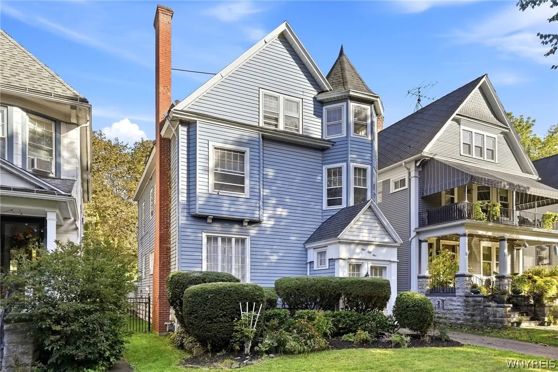 151 Woodward Avenue, Buffalo, New York 14214, Buffalo, New York 14214, 4 Bedroom Bedrooms, 13 Room Rooms,3 BathroomBathrooms,Residential,For Sale,151 Woodward Avenue, Buffalo, New York 14214,0,B1717484