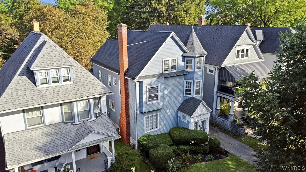 151 Woodward Avenue, Buffalo, New York 14214, Buffalo, New York 14214, 4 Bedroom Bedrooms, 13 Room Rooms,3 BathroomBathrooms,Residential,For Sale,151 Woodward Avenue, Buffalo, New York 14214,0,B1717484