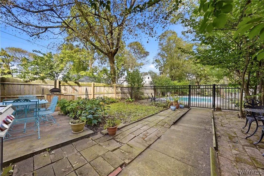 151 Woodward Avenue, Buffalo, New York 14214, Buffalo, New York 14214, 4 Bedroom Bedrooms, 13 Room Rooms,3 BathroomBathrooms,Residential,For Sale,151 Woodward Avenue, Buffalo, New York 14214,0,B1717484
