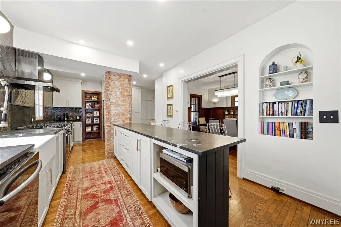 151 Woodward Avenue, Buffalo, New York 14214, Buffalo, New York 14214, 4 Bedroom Bedrooms, 13 Room Rooms,3 BathroomBathrooms,Residential,For Sale,151 Woodward Avenue, Buffalo, New York 14214,0,B1717484