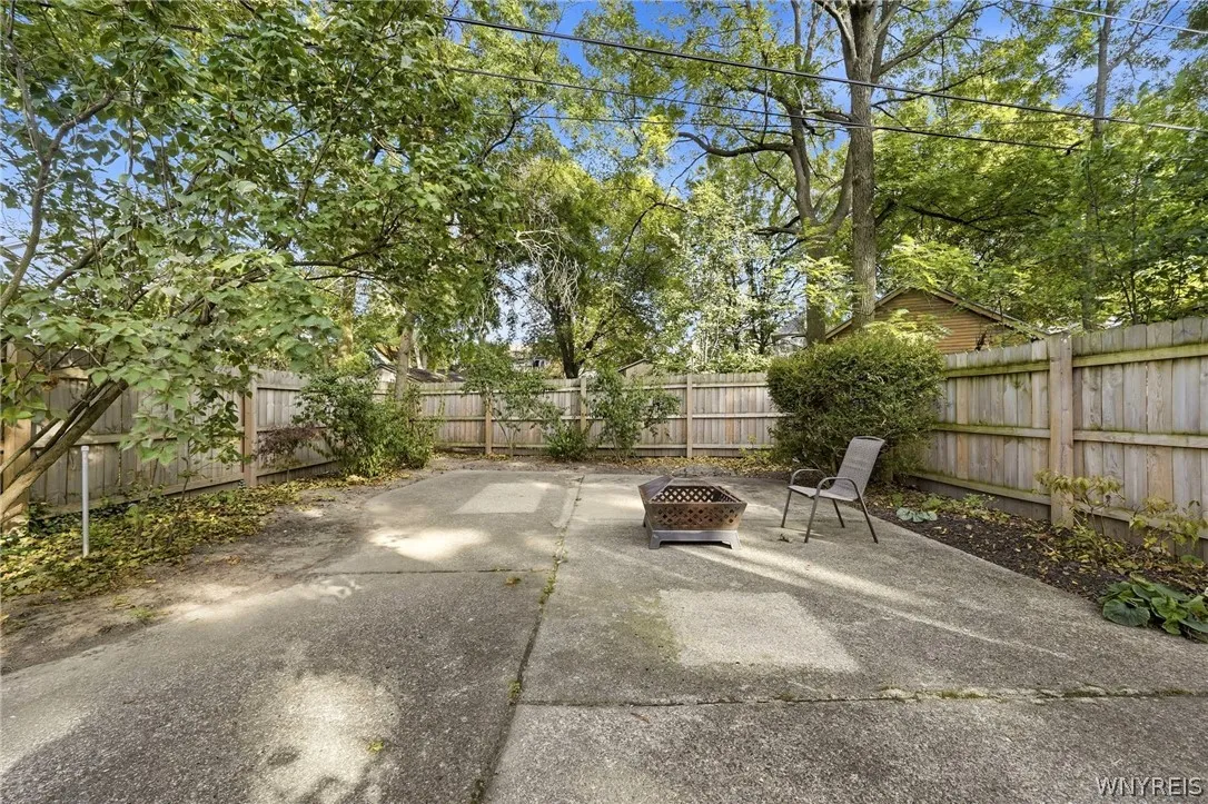 151 Woodward Avenue, Buffalo, New York 14214, Buffalo, New York 14214, 4 Bedroom Bedrooms, 13 Room Rooms,3 BathroomBathrooms,Residential,For Sale,151 Woodward Avenue, Buffalo, New York 14214,0,B1717484