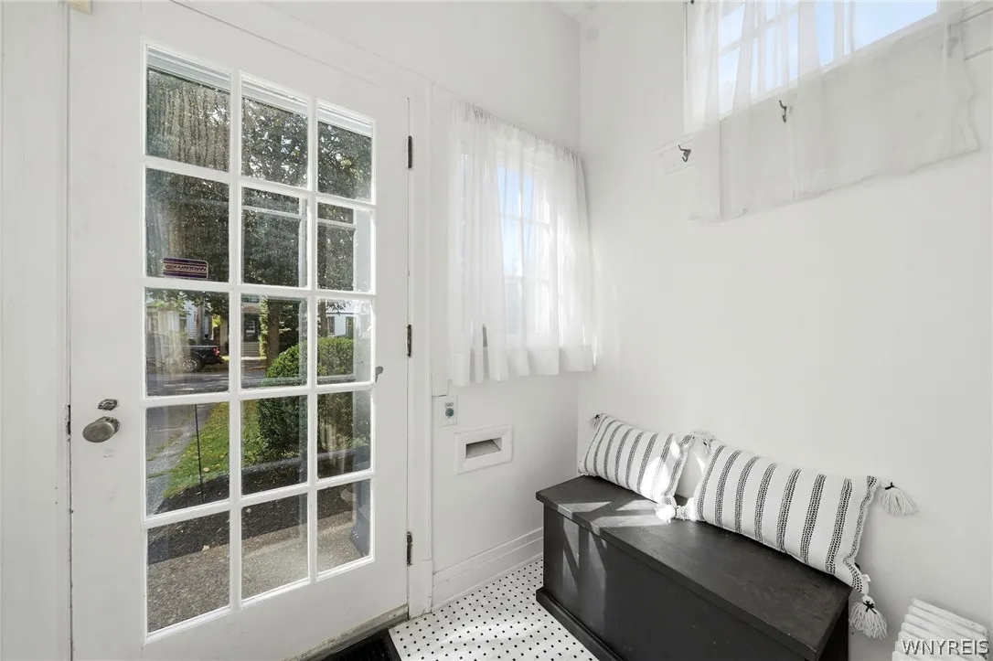 151 Woodward Avenue, Buffalo, New York 14214, Buffalo, New York 14214, 4 Bedroom Bedrooms, 13 Room Rooms,3 BathroomBathrooms,Residential,For Sale,151 Woodward Avenue, Buffalo, New York 14214,0,B1717484