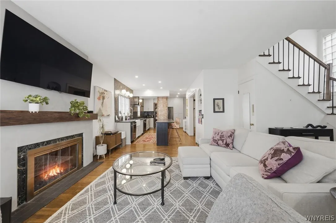 151 Woodward Avenue, Buffalo, New York 14214, Buffalo, New York 14214, 4 Bedroom Bedrooms, 13 Room Rooms,3 BathroomBathrooms,Residential,For Sale,151 Woodward Avenue, Buffalo, New York 14214,0,B1717484